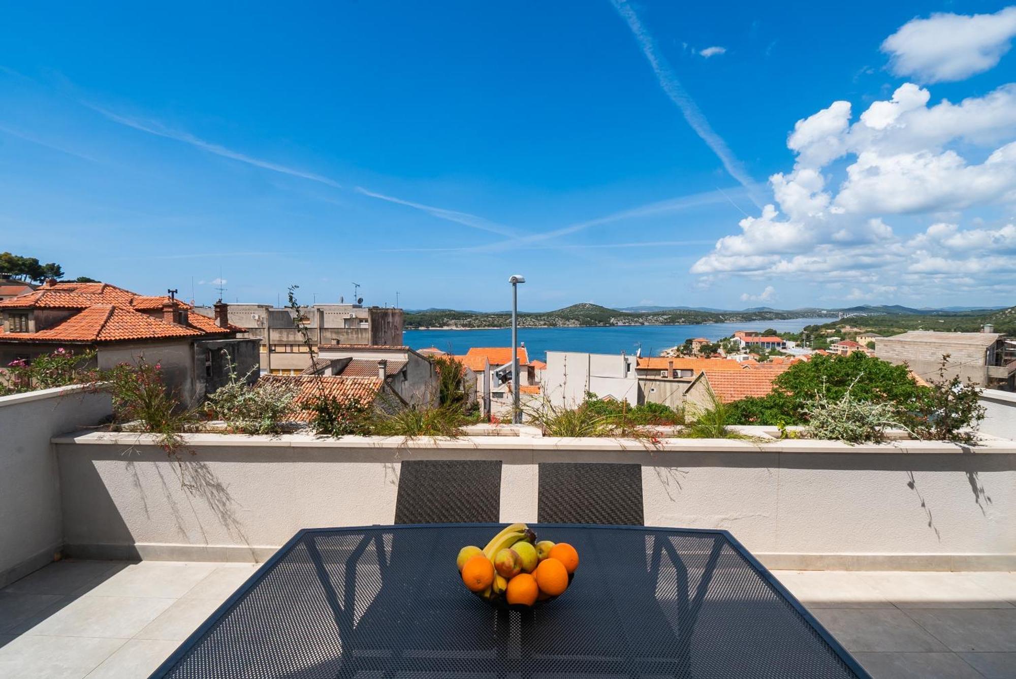Apartman Miriam Sibenik Luaran gambar